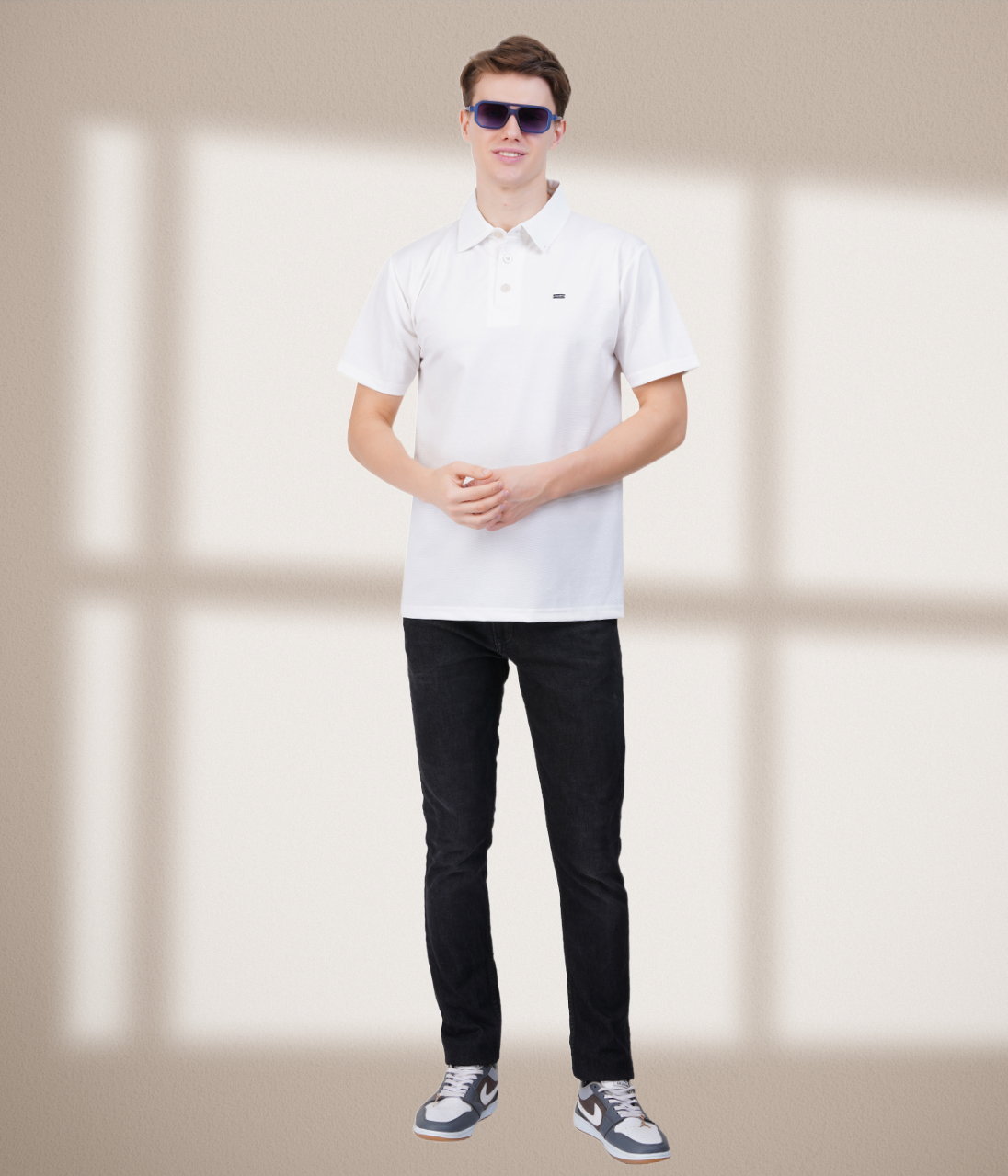 White Vintage  Collar Knit Polo